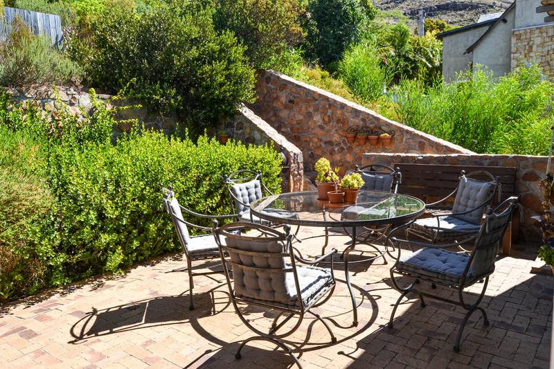 4 Bedroom Property for Sale in Simons Kloof Western Cape